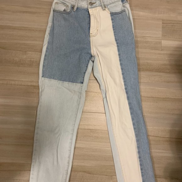 Pacsun Patch Mom Jeans - Picture 2 of 2